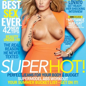 Demi Lovato Hot Naked Celeb sexy 15 