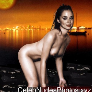 Eliza Dushku Free Nude Celeb sexy 21 