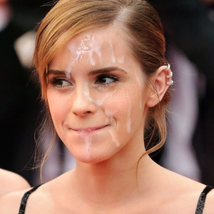 Emma Watson Famous Nude sexy 9 