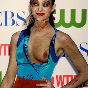 Emmy Rossum nude celebrity pics