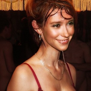 Jennifer Love Hewitt Real Celebrity Nude sexy 10 