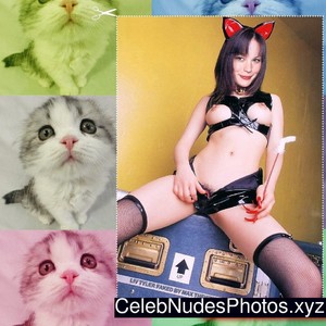 Liv Tyler Nude Celeb Pic sexy 7 